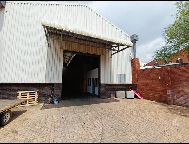 INDUSTRIAL PROPERTY TO RENT IN RANDJESPARK